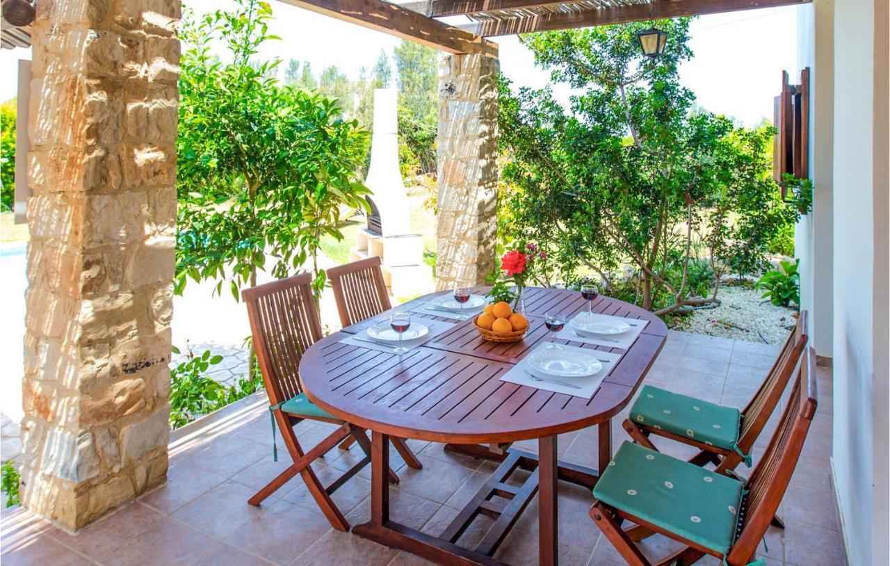 Amazing Home In Pomos With Wifi Bagian luar foto